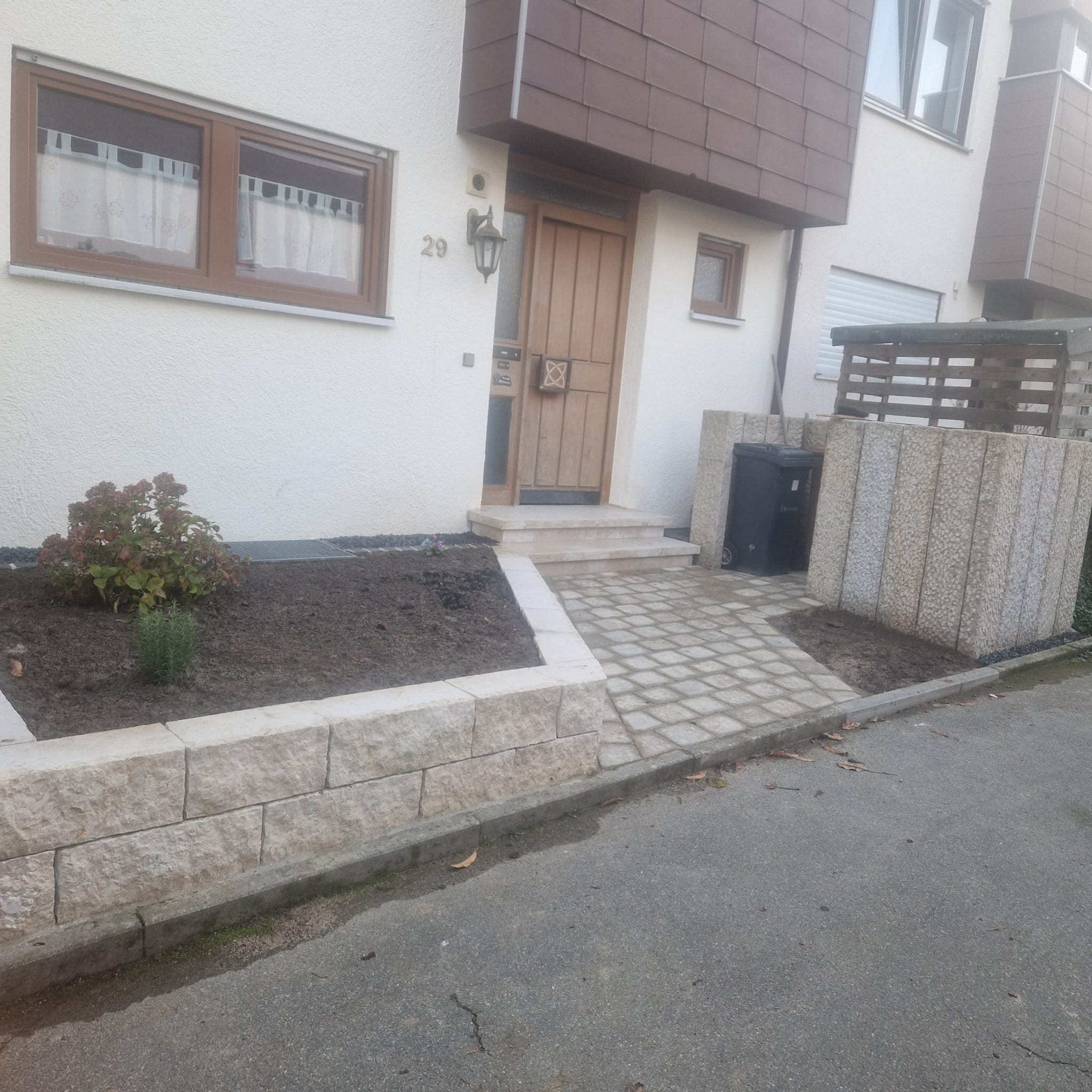 Wege- und Terrassenbau von DEMAJ